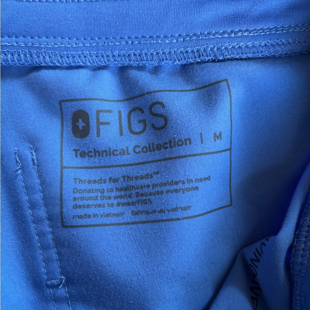 Women’s Figs Zamora Scrub Pants - Picture 3 of 4